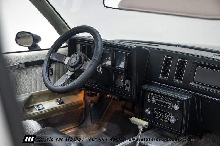 82_Buick_Grand_National_2294-126