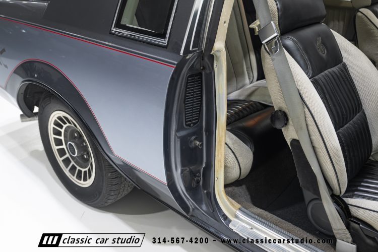 82_Buick_Grand_National_2294-131