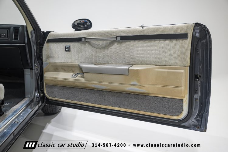 82_Buick_Grand_National_2294-133