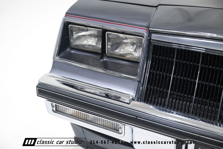 82_Buick_Grand_National_2294-23
