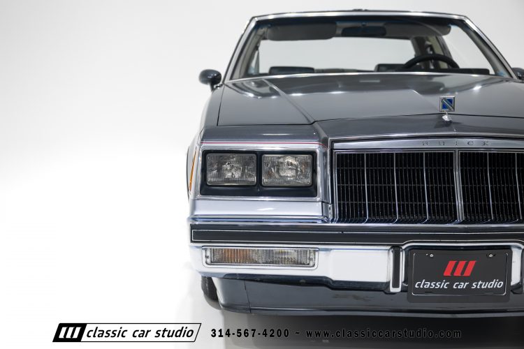 82_Buick_Grand_National_2294-25