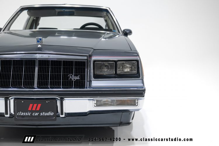 82_Buick_Grand_National_2294-27