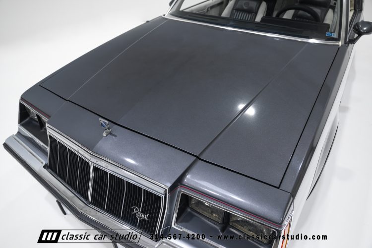 82_Buick_Grand_National_2294-29