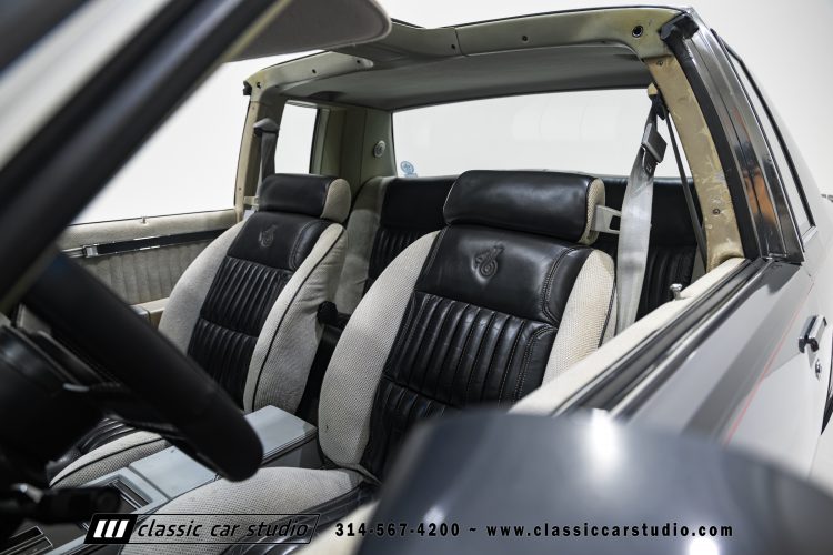 82_Buick_Grand_National_2294-41