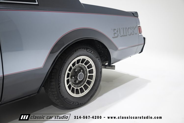 82_Buick_Grand_National_2294-45