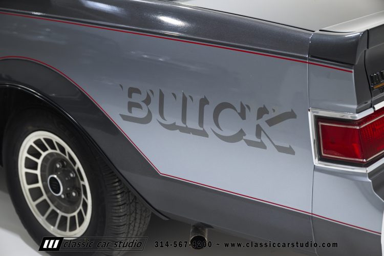 82_Buick_Grand_National_2294-50