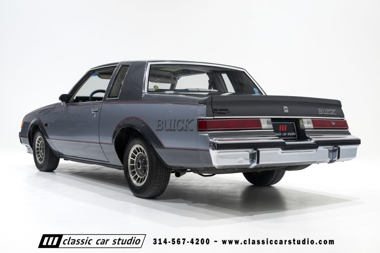 82_Buick_Grand_National_2294-51