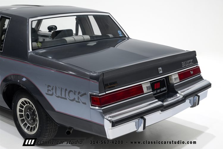 82_Buick_Grand_National_2294-56
