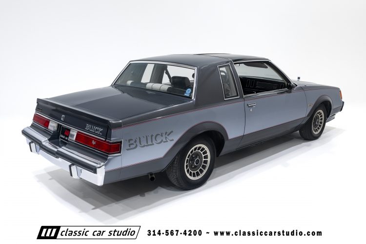 82_Buick_Grand_National_2294-62