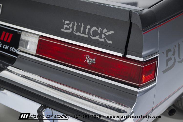 82_Buick_Grand_National_2294-64