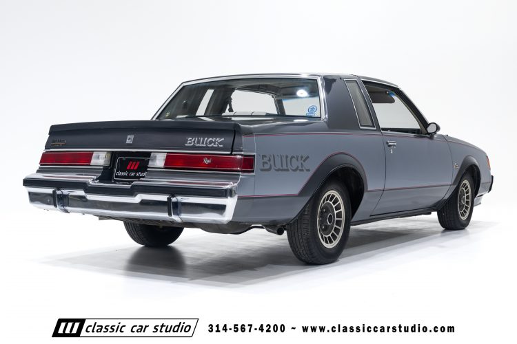 82_Buick_Grand_National_2294-65