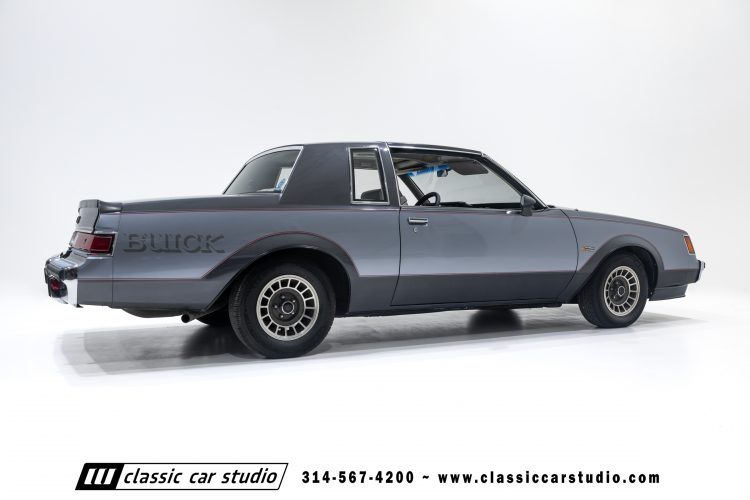 82_Buick_Grand_National_2294-67