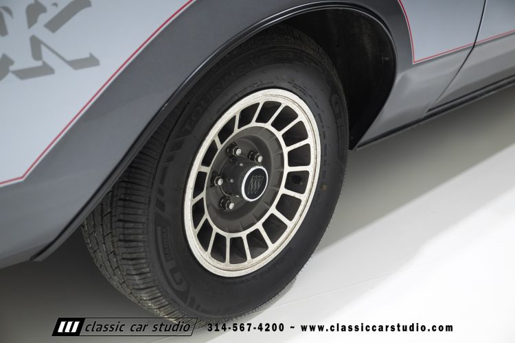 82_Buick_Grand_National_2294-68
