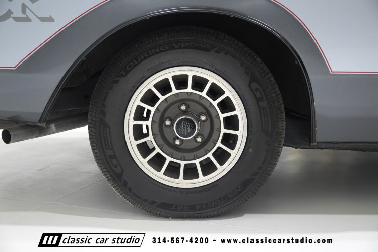 82_Buick_Grand_National_2294-71