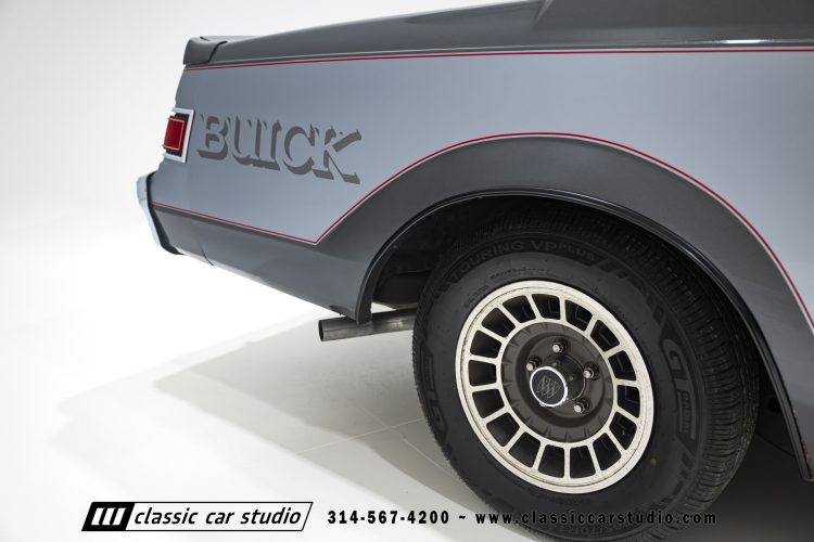 82_Buick_Grand_National_2294-72