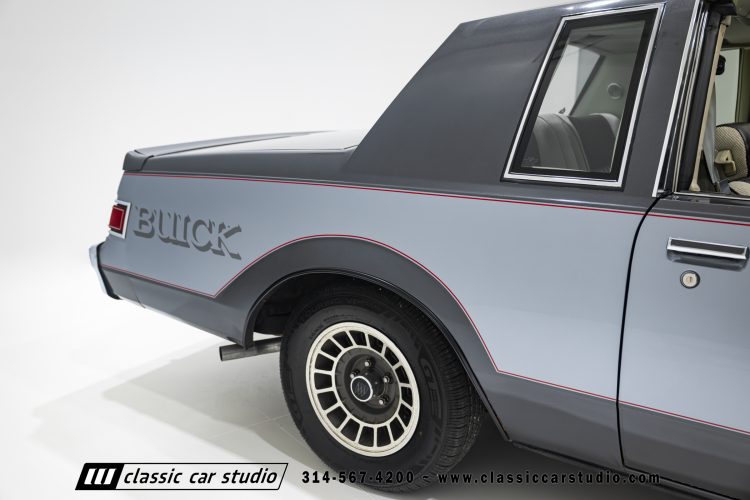 82_Buick_Grand_National_2294-73
