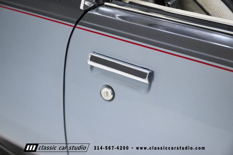 82_Buick_Grand_National_2294-74