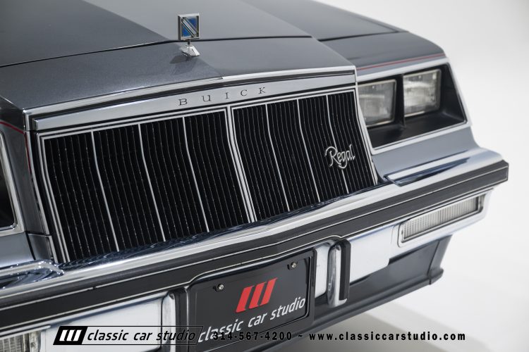 82_Buick_Grand_National_2294-89