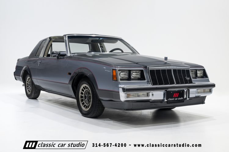 82_Buick_Grand_National_2294-91