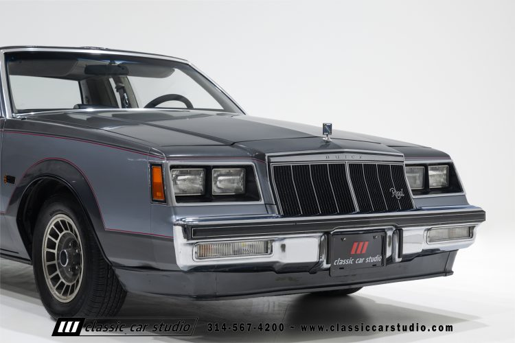 82_Buick_Grand_National_2294-92
