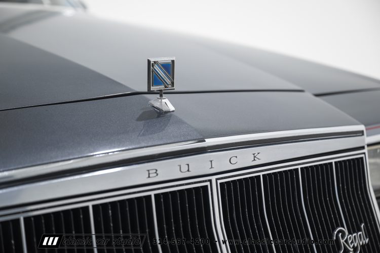 82_Buick_Grand_National_2294-93