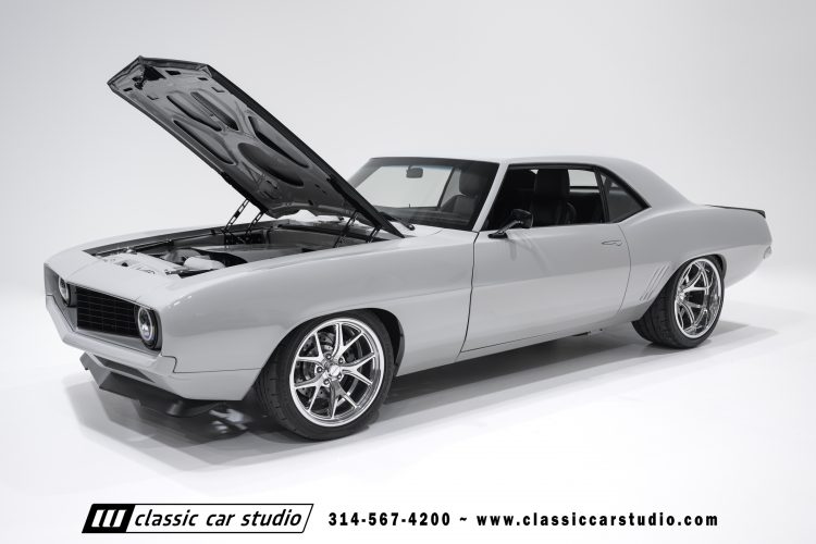 69_Chevrolet_Camaro_2297-104