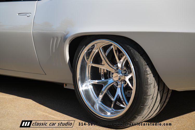 69_Chevrolet_Camaro_2297-172