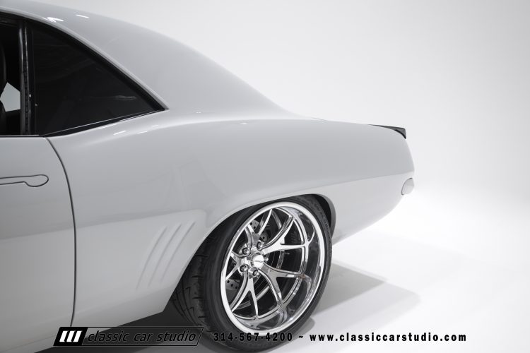 69_Chevrolet_Camaro_2297-27