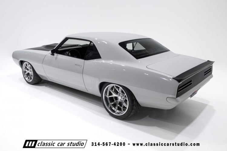 69_Chevrolet_Camaro_2297-40