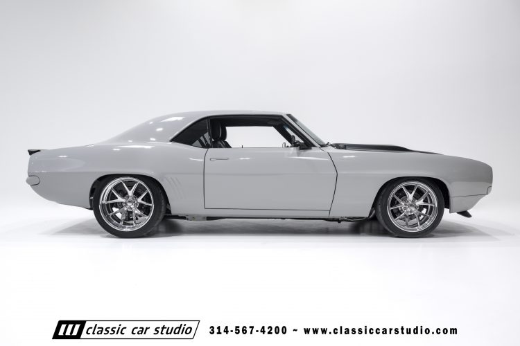 69_Chevrolet_Camaro_2297-59