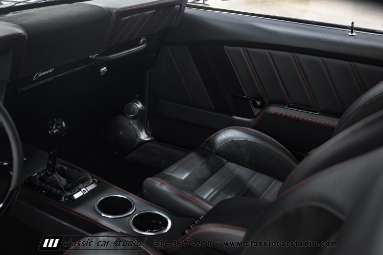 69_Chevrolet_Camaro_2297-84