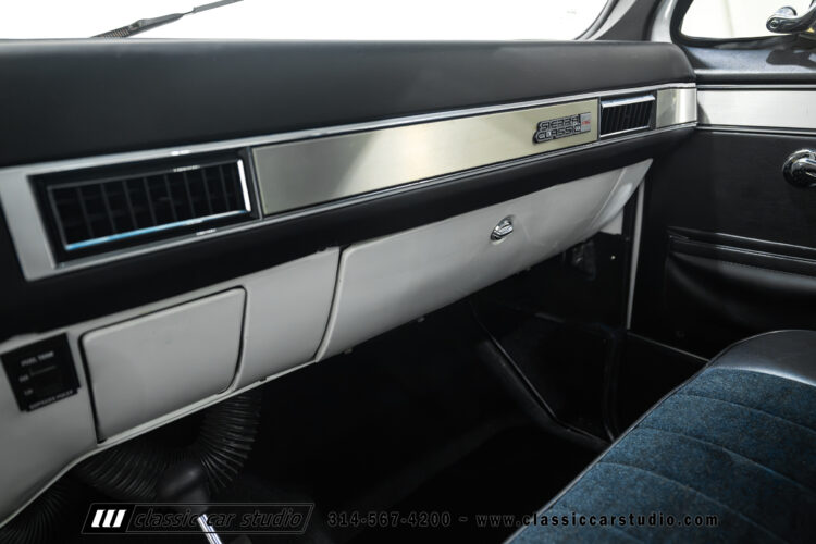 86_GMC_Sierra_K1500_2298-107