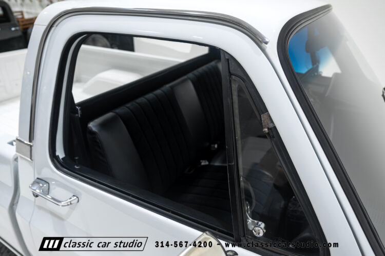86_GMC_Sierra_K1500_2298-125