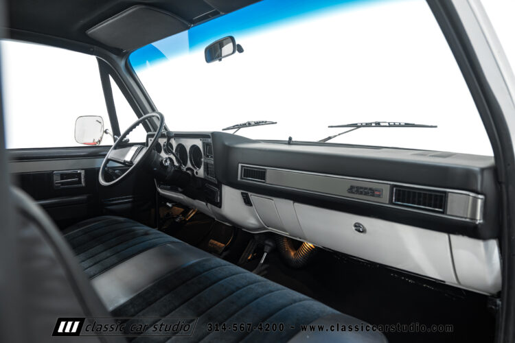 86_GMC_Sierra_K1500_2298-128