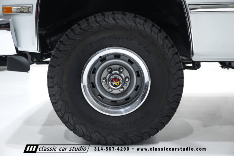 86_GMC_Sierra_K1500_2298-18