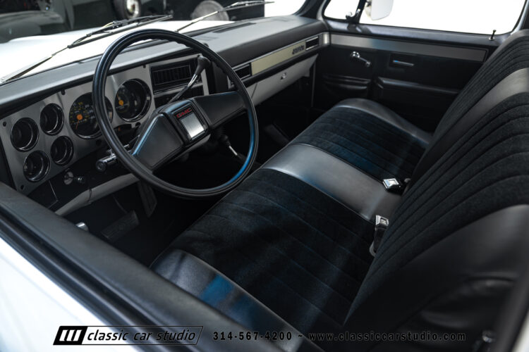 86_GMC_Sierra_K1500_2298-27