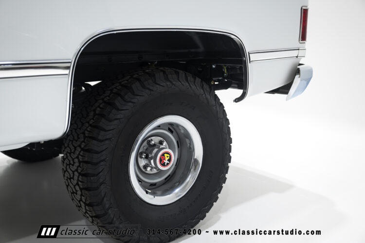 86_GMC_Sierra_K1500_2298-32