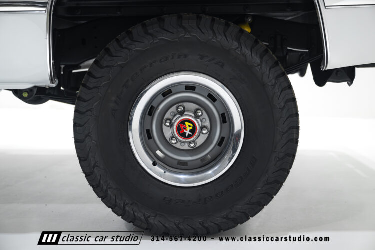 86_GMC_Sierra_K1500_2298-33