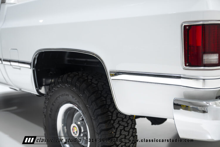86_GMC_Sierra_K1500_2298-39