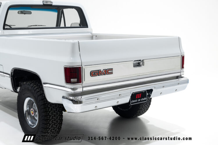 86_GMC_Sierra_K1500_2298-45