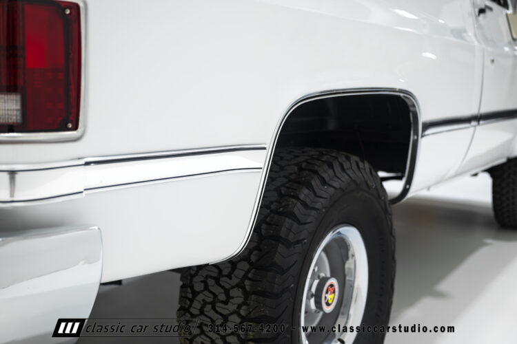 86_GMC_Sierra_K1500_2298-56
