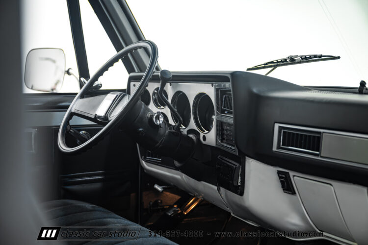 86_GMC_Sierra_K1500_2298-65