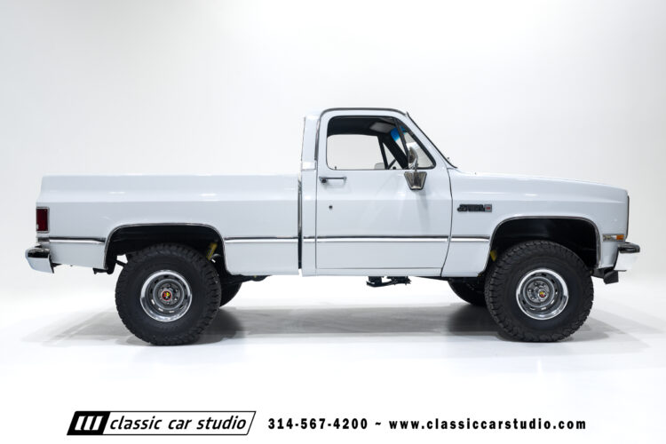 86_GMC_Sierra_K1500_2298-66