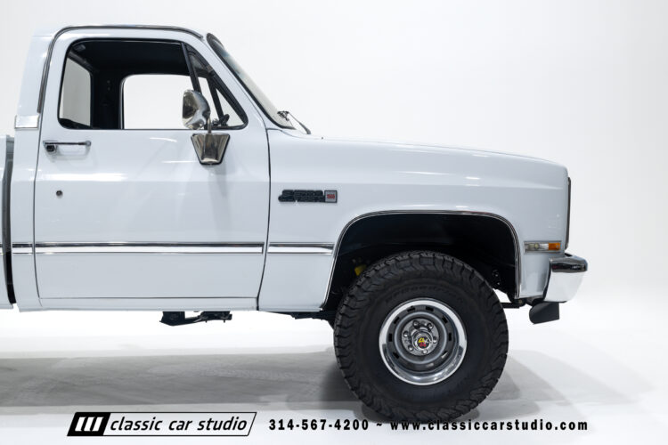86_GMC_Sierra_K1500_2298-75