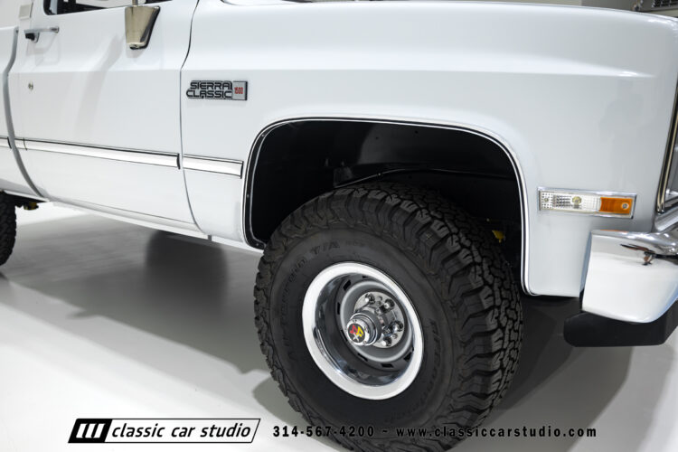 86_GMC_Sierra_K1500_2298-77