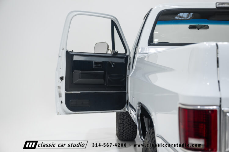 86_GMC_Sierra_K1500_2298-85