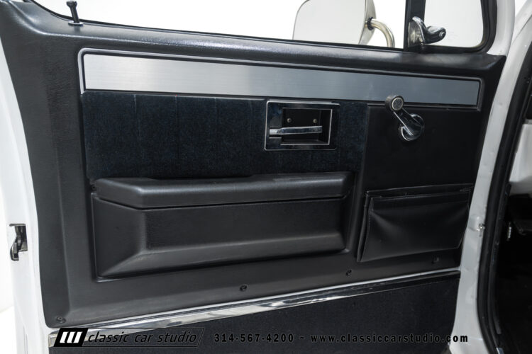 86_GMC_Sierra_K1500_2298-87