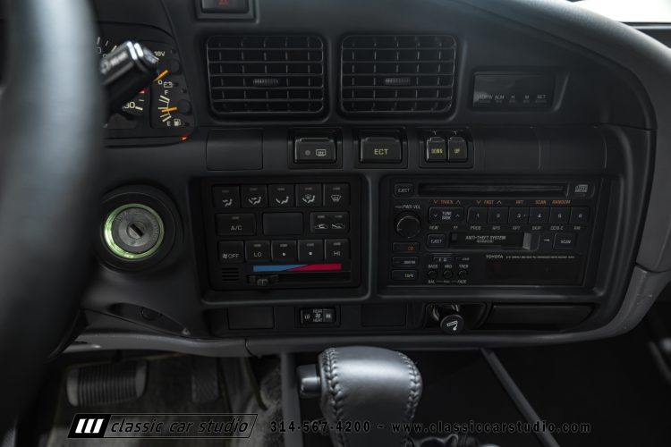 95_Toyota_Land_Cruiser_2299-107