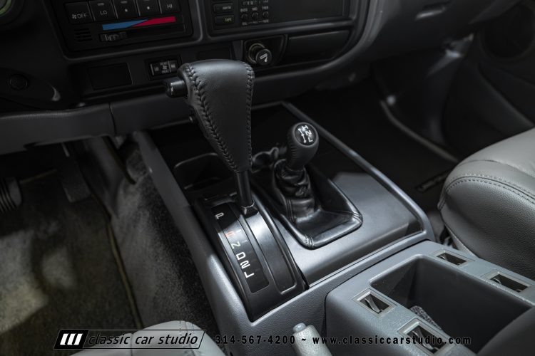 95_Toyota_Land_Cruiser_2299-112