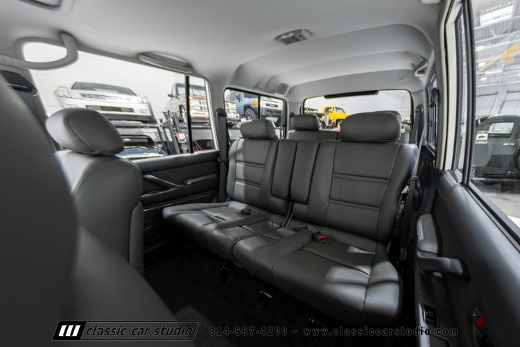 95_Toyota_Land_Cruiser_2299-131